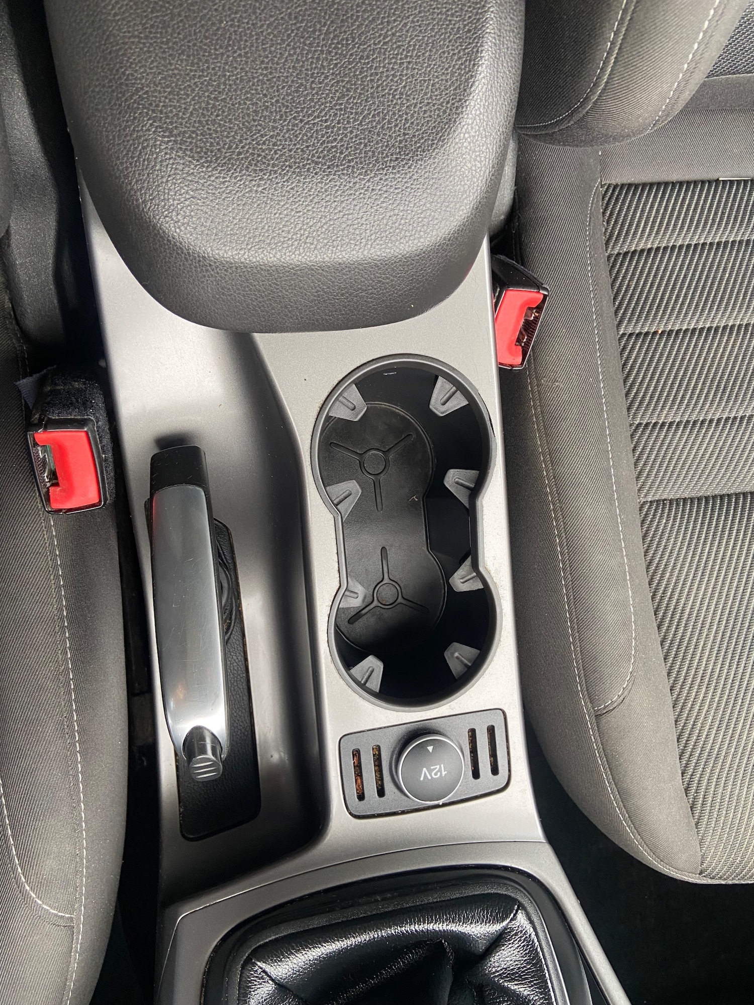 Used Ford Kuga 2014 for sale - 76402599: Photo 24