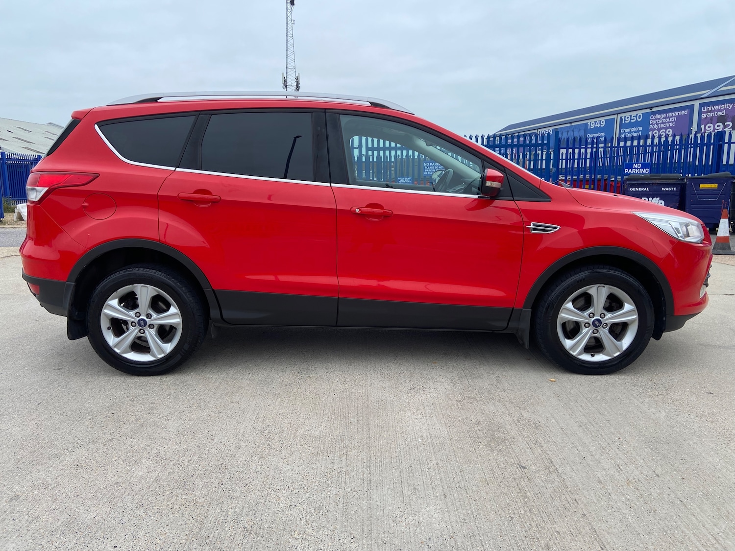 Used Ford Kuga 2014 for sale - 76402599: Photo 4
