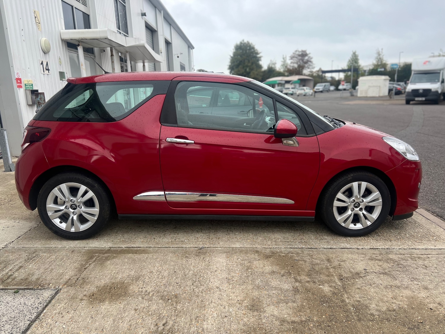 Used Citroen DS3 2015 for sale - 76402594: Photo 3