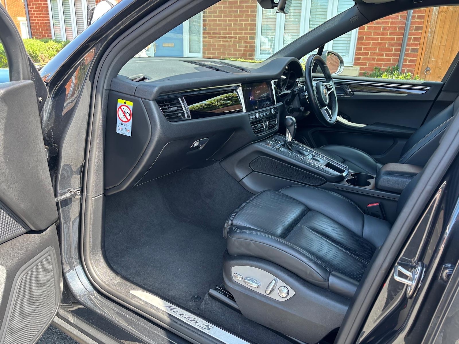 Used Porsche Macan 2019 for sale - 76402618: Photo 15