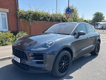 Used Porsche Macan 2019 for sale - 76402618: Photo