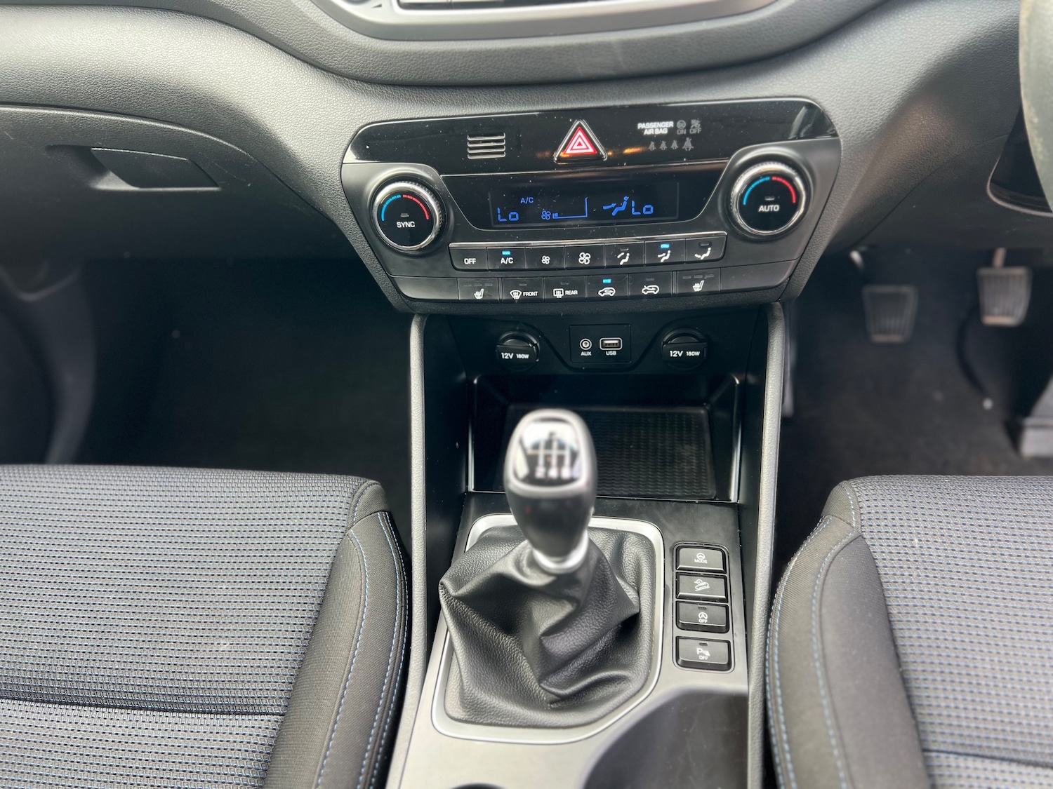 Used Hyundai TUCSON 2018 for sale - 76402610: Photo 11