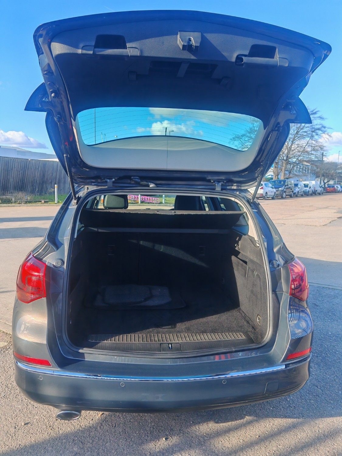 Used Vauxhall Astra 2013 for sale - 76402548: Photo 4