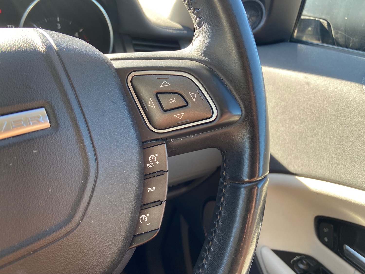 Used Land Rover Range Rover Evoque 2017 for sale - 76402622: Photo 14