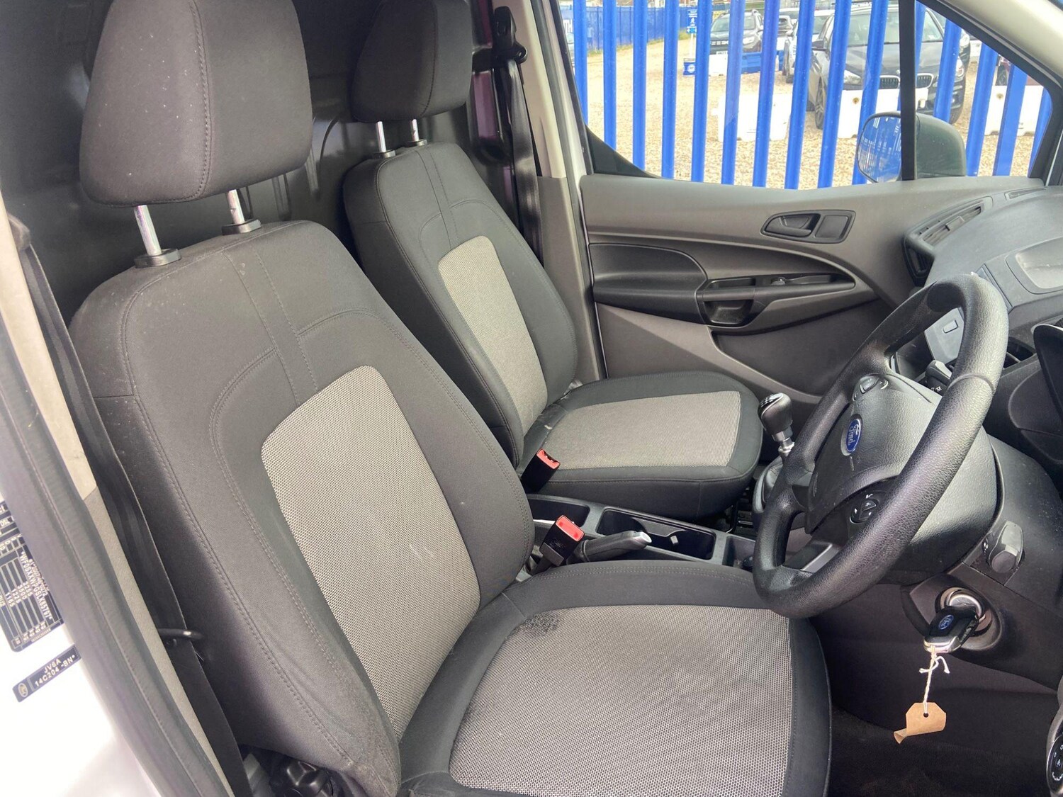 Used Ford Transit Connect 2020 for sale - 76402576: Photo 17