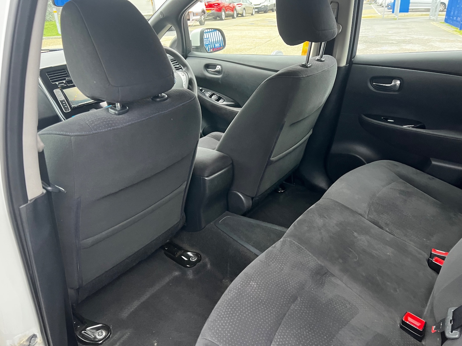 Used Nissan Leaf 2016 for sale - 77026712: Photo 11