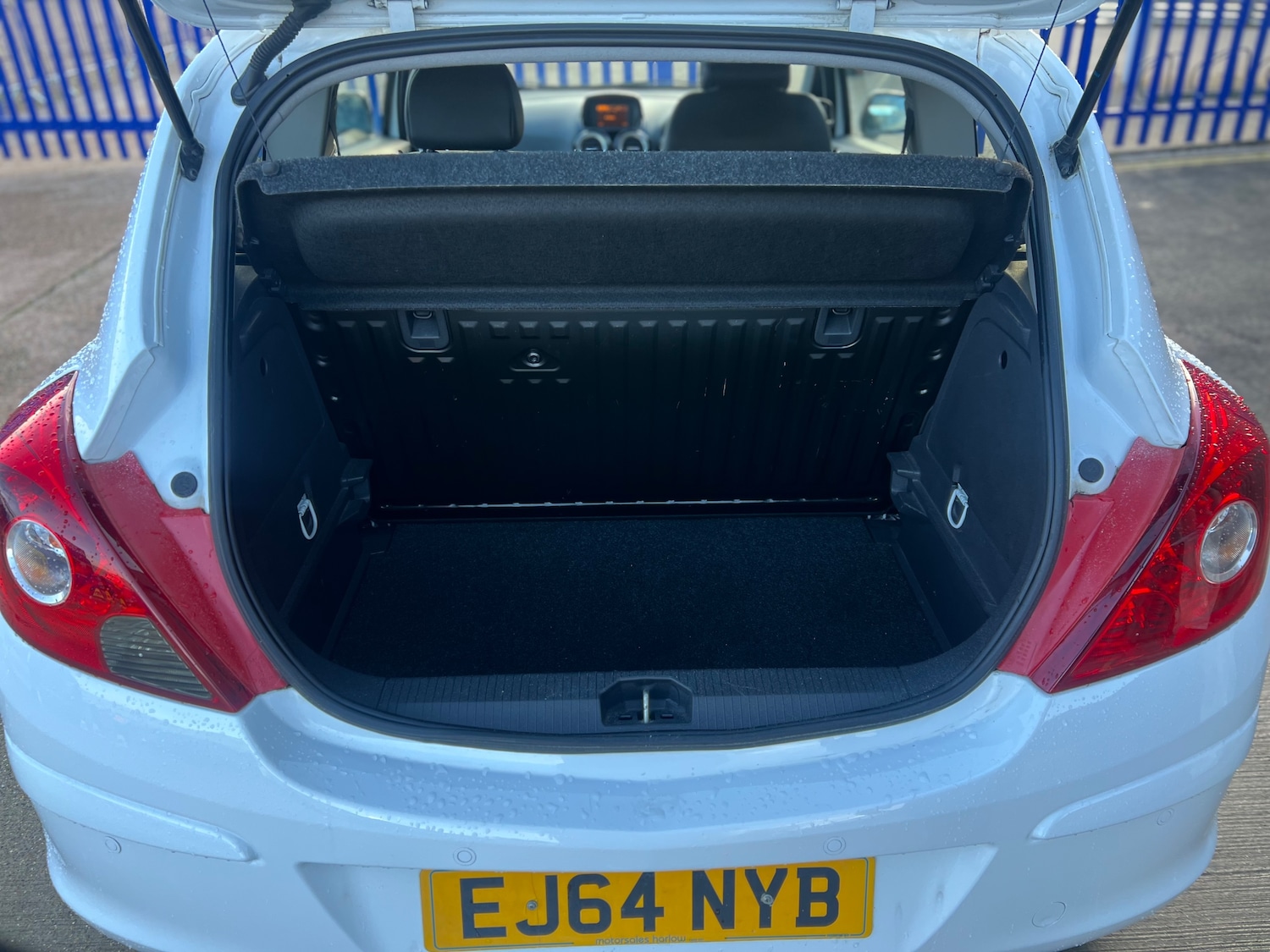 Used Vauxhall Corsa 2014 for sale - 76402611: Photo 11