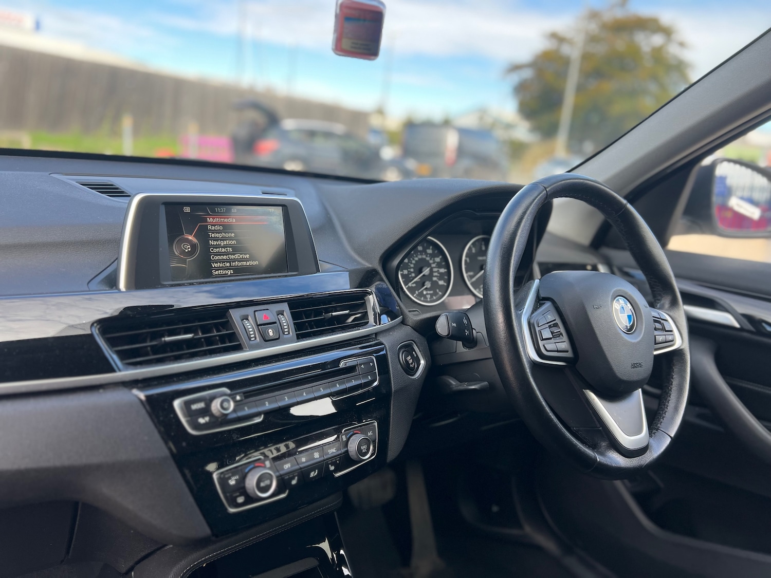 Used BMW X1 2017 for sale - 76402590: Photo 25