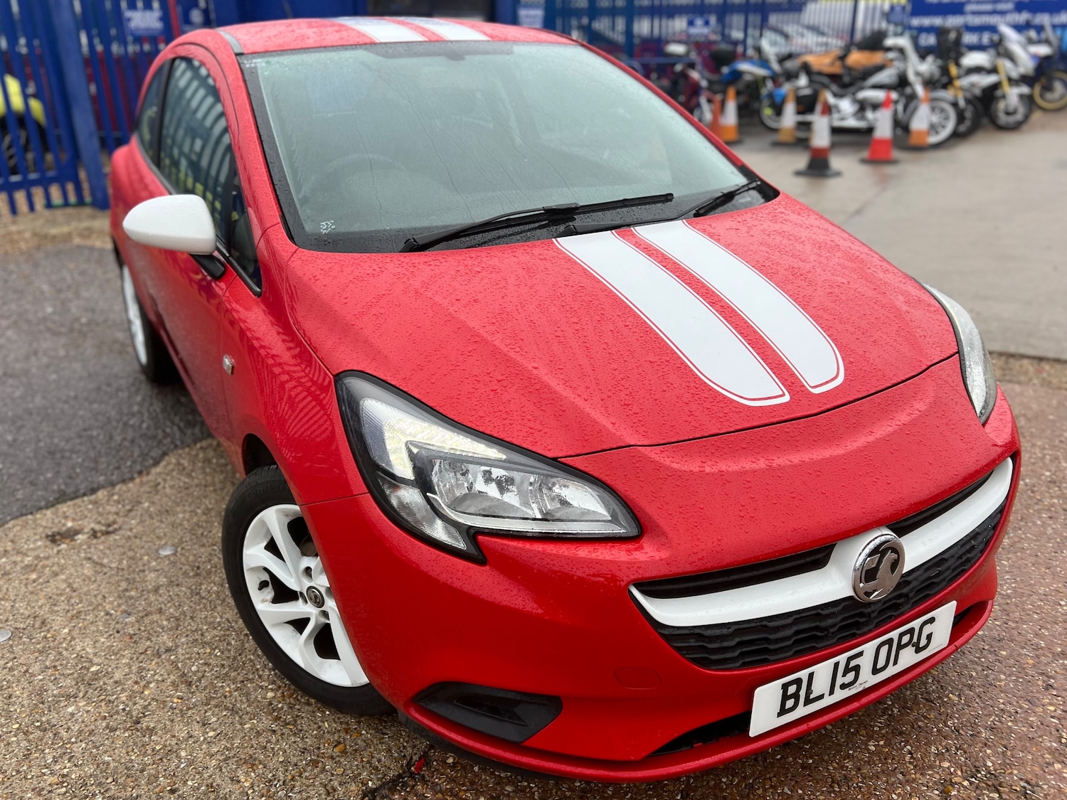 Used Vauxhall Corsa 2015 for sale - 76402640: Photo 1