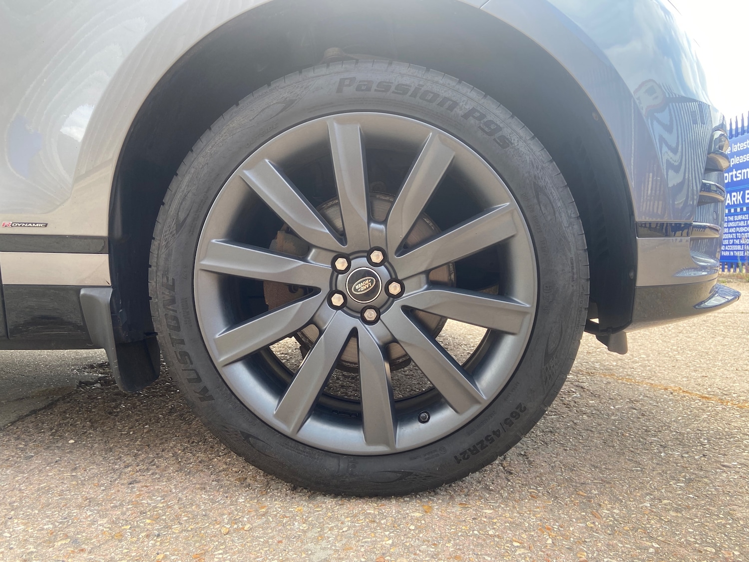 Used Land Rover Range Rover Velar 2019 for sale - 76402581: Photo 13