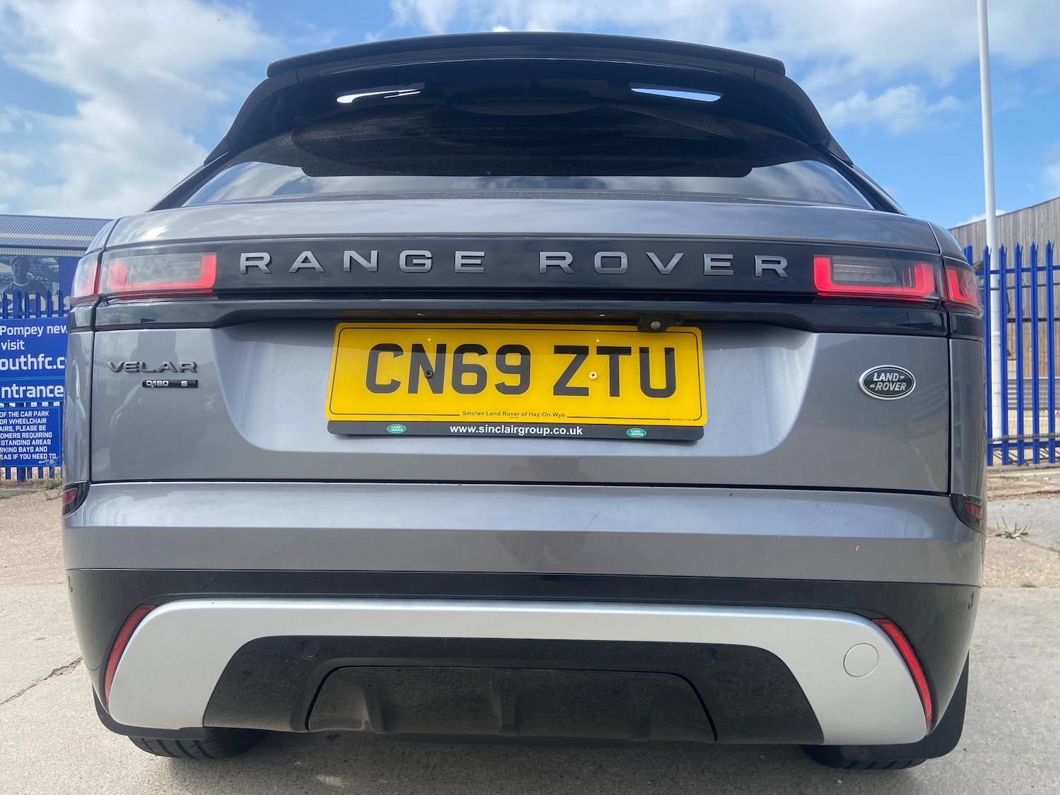 Used Land Rover Range Rover Velar 2019 for sale - 76402581: Photo 4