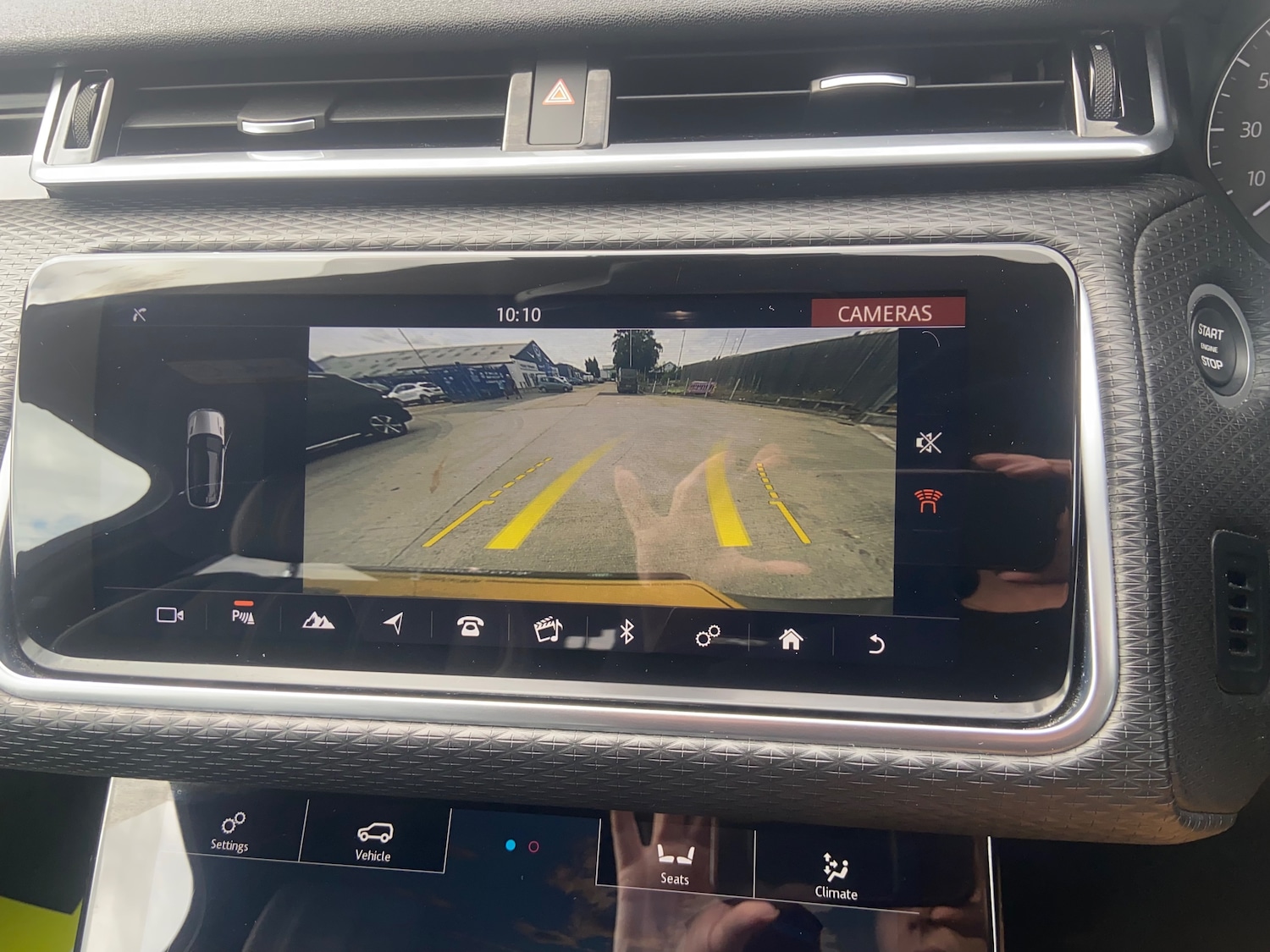 Used Land Rover Range Rover Velar 2019 for sale - 76402581: Photo 7