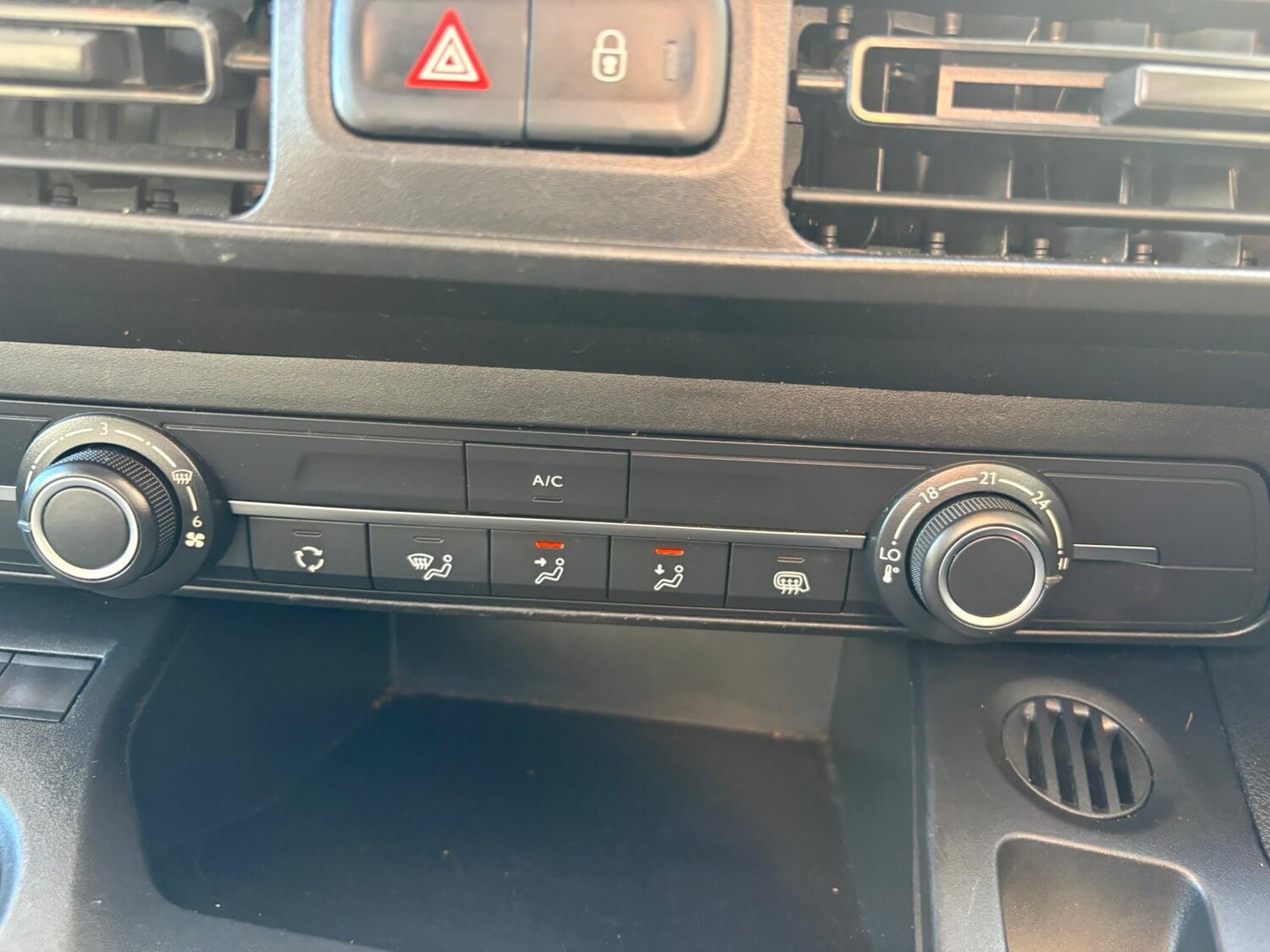 Used Vauxhall Combo 2021 for sale - 76402634: Photo 24