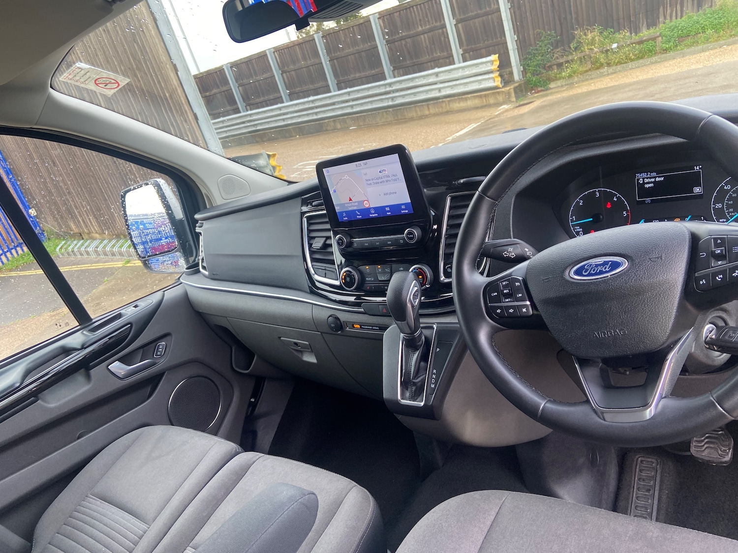 Used Ford Tourneo Custom 2022 for sale - 76402626: Photo 12