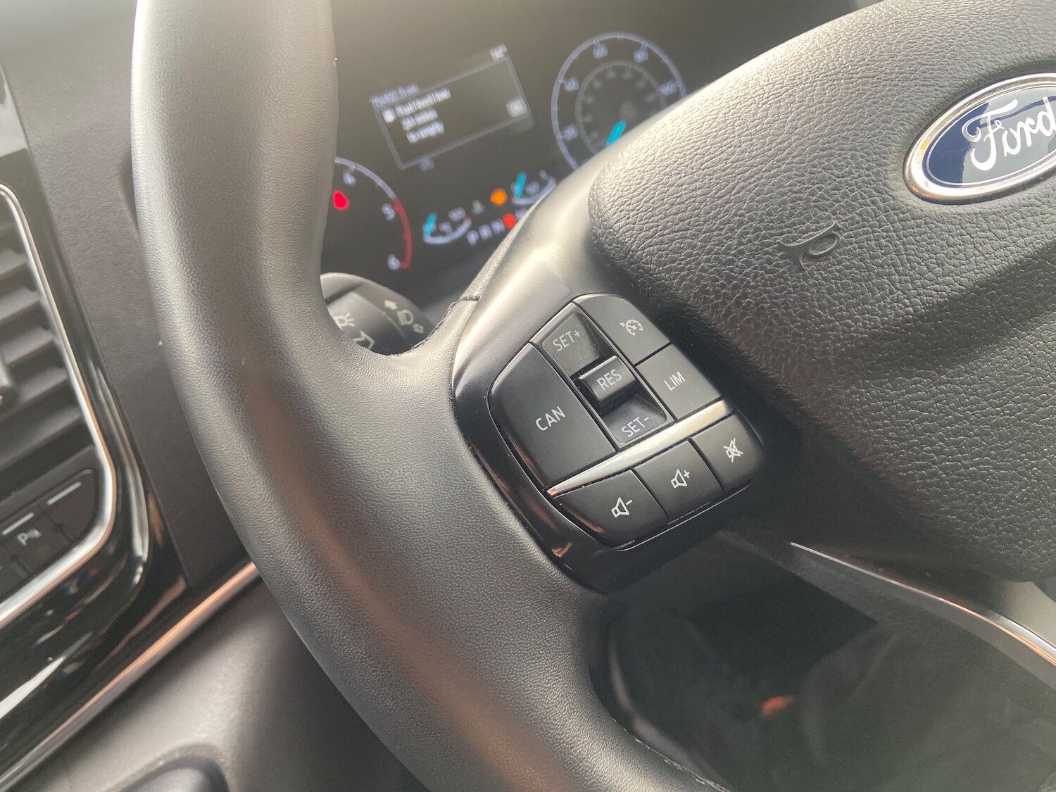 Used Ford Tourneo Custom 2022 for sale - 76402626: Photo 22