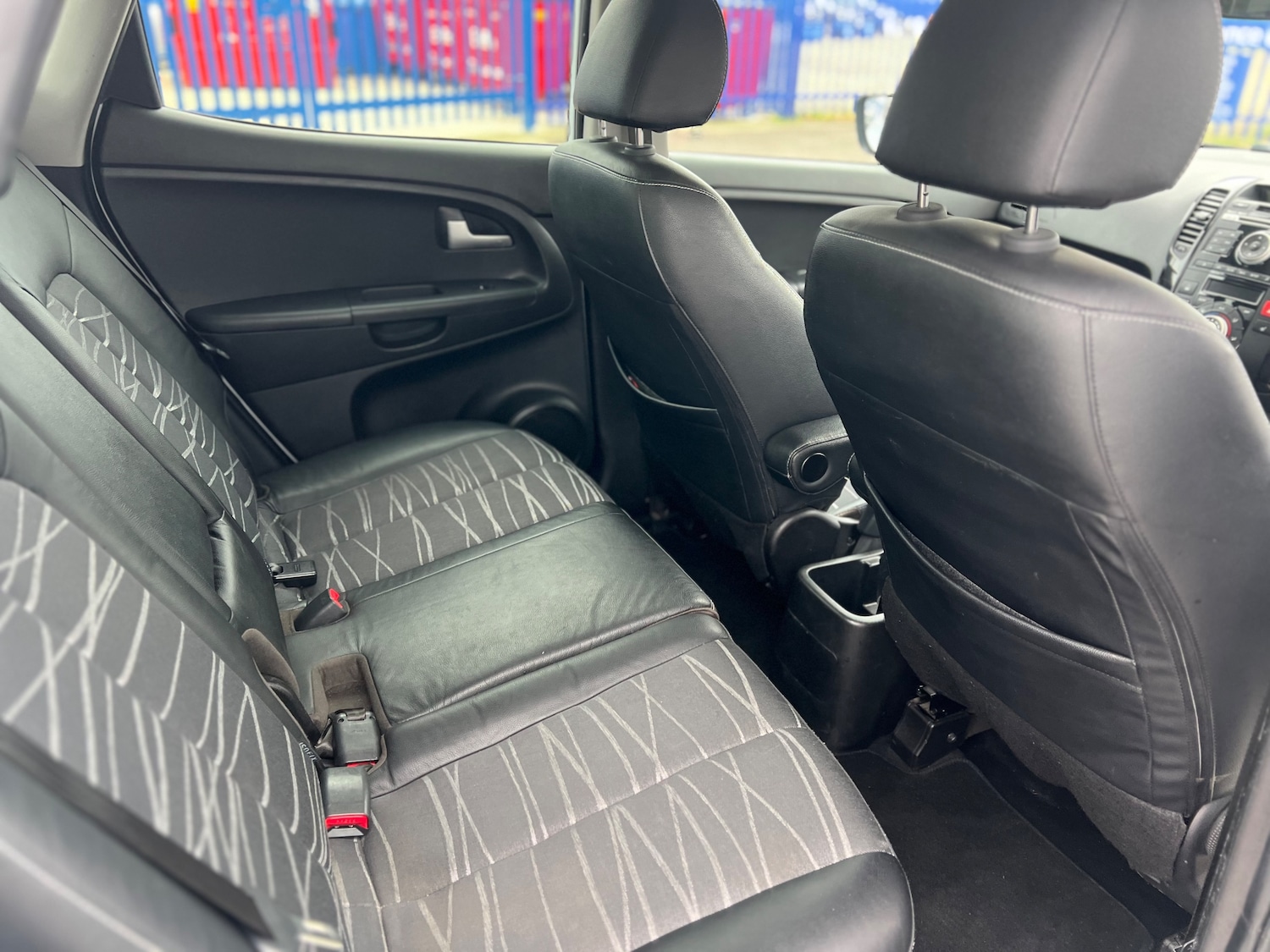 Used Kia Venga for sale - 76616882: Photo 11