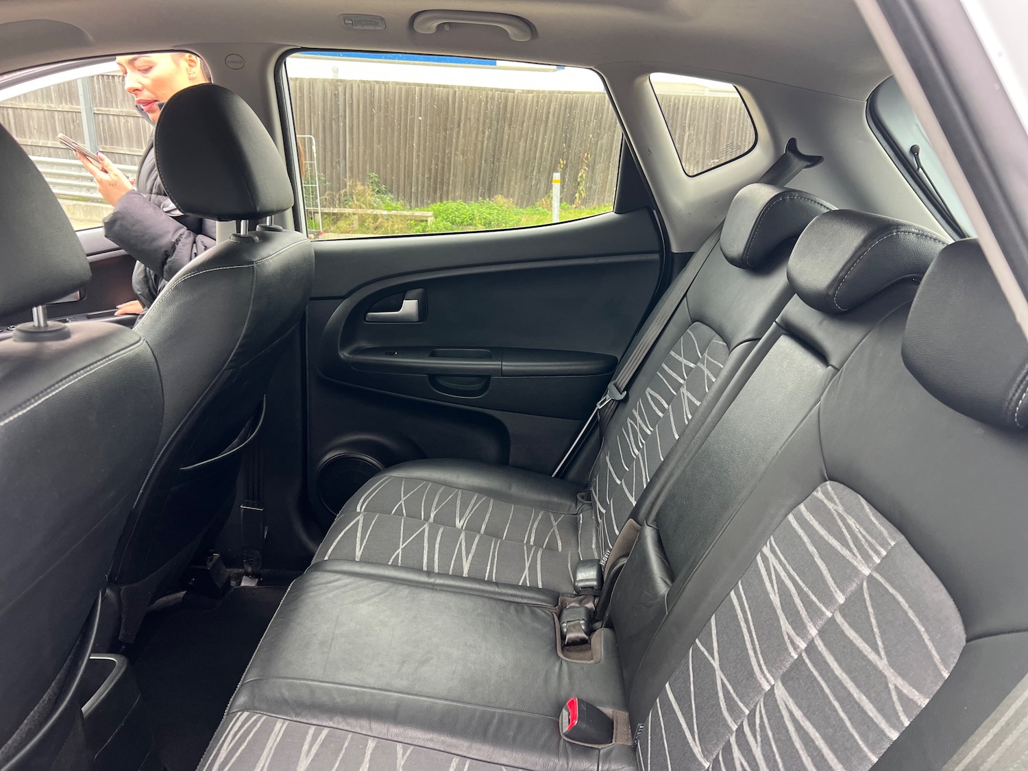 Used Kia Venga for sale - 76616882: Photo 15