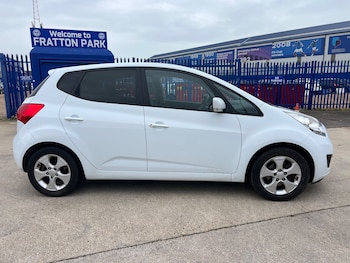 Used Kia Venga 2014 for sale - 76616882: Photo