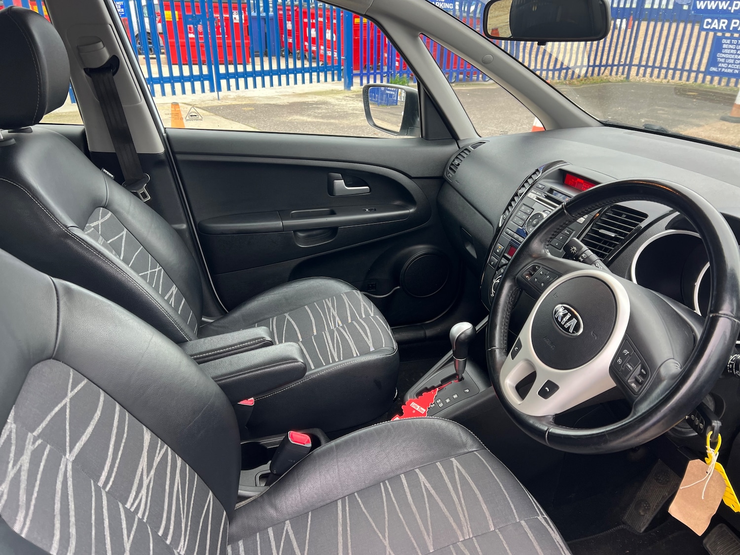 Used Kia Venga for sale - 76616882: Photo 7