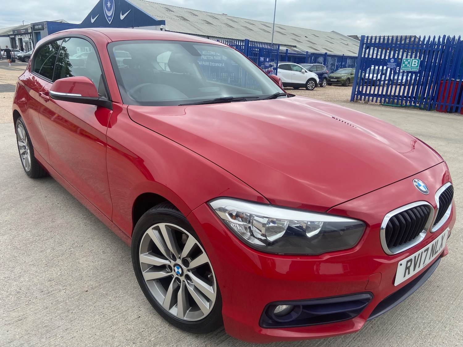 Used BMW 1 Series 2017 for sale - 76402573: Photo 1