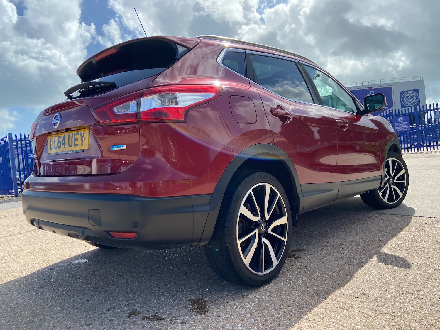 Used Nissan Qashqai 2014 for sale - 76402616: Photo 2