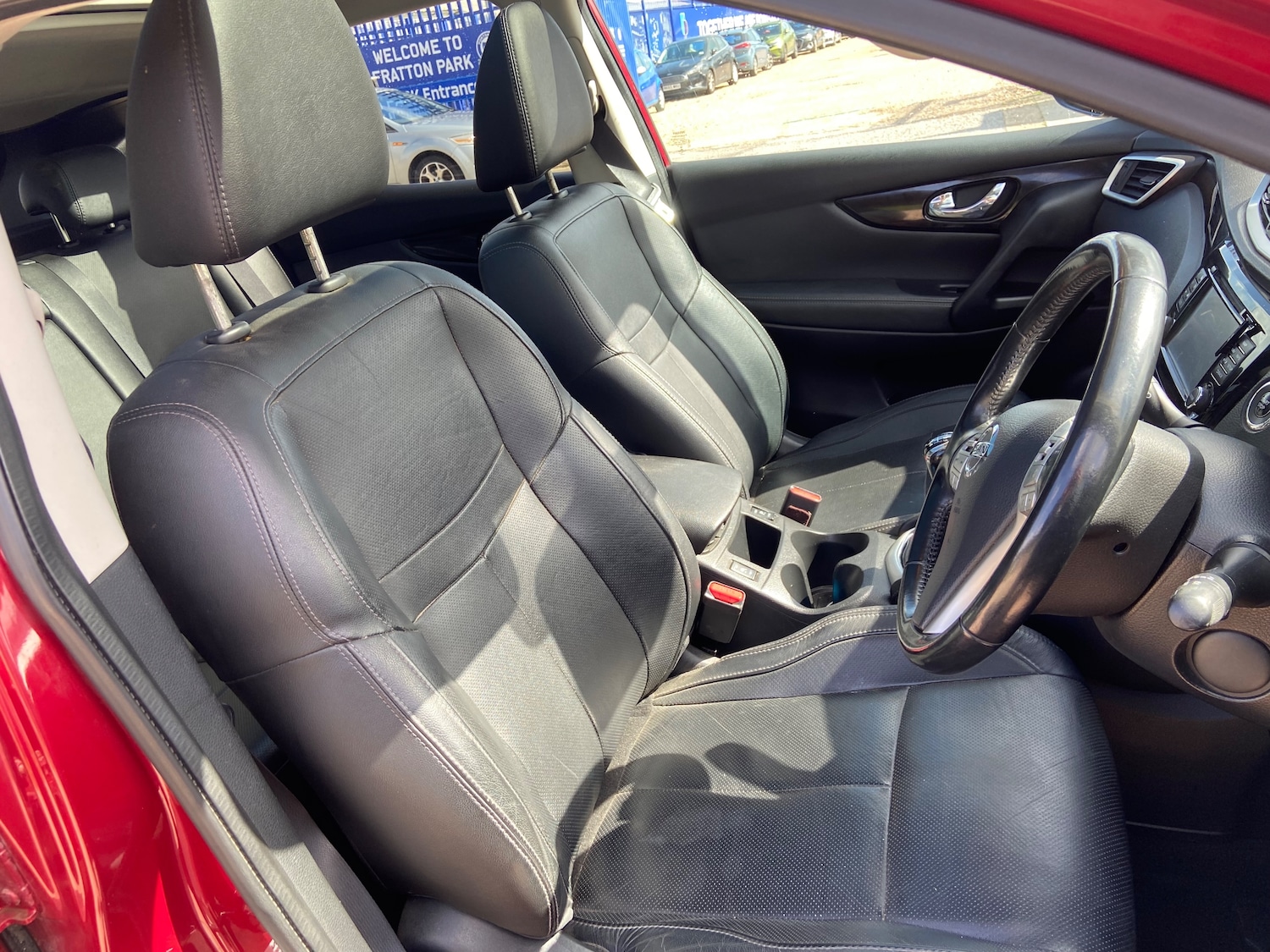 Used Nissan Qashqai 2014 for sale - 76402616: Photo 20