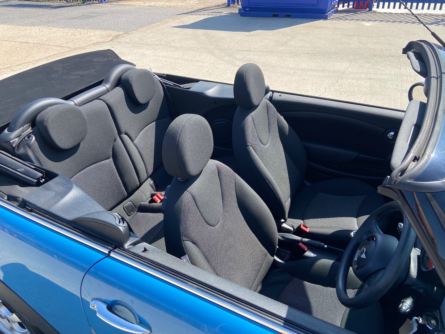 Used MINI Convertible 2014 for sale - 76402561: Photo 19