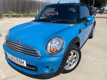 Used MINI Convertible 2014 for sale - 76402561: Photo