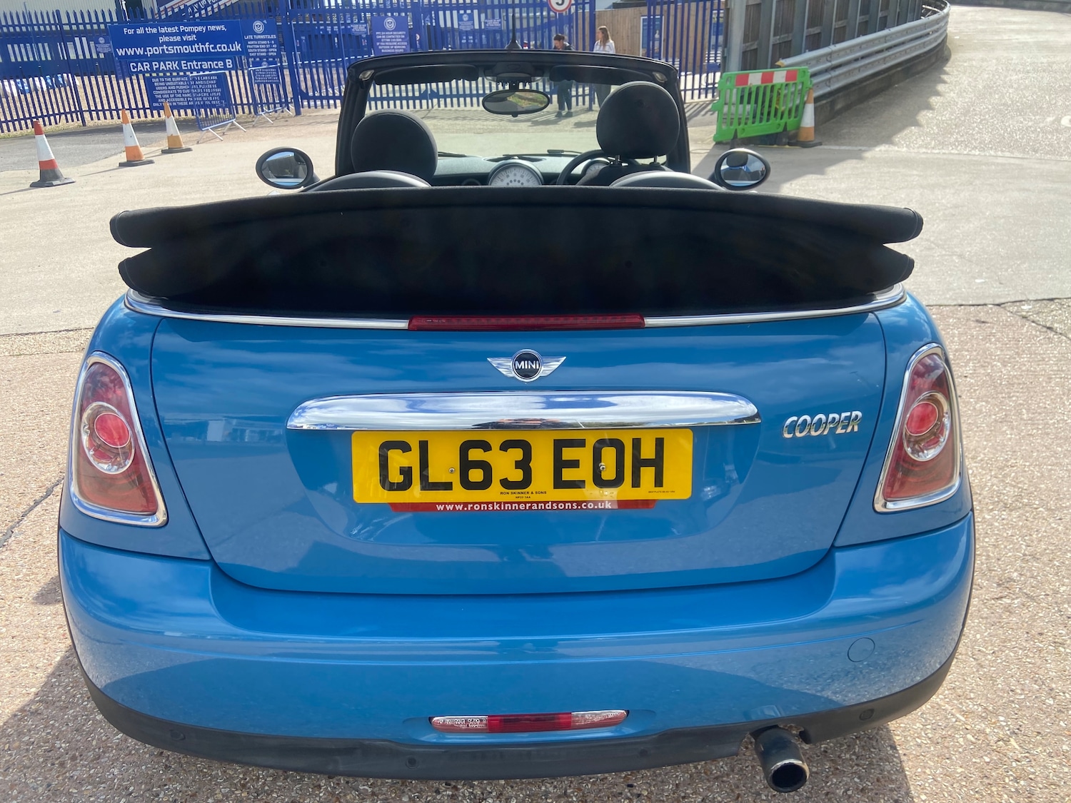 Used MINI Convertible 2014 for sale - 76402561: Photo 28