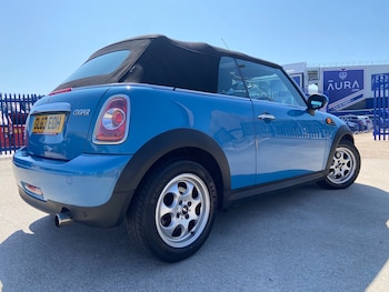 Used MINI Convertible 2014 for sale - 76402561: Photo