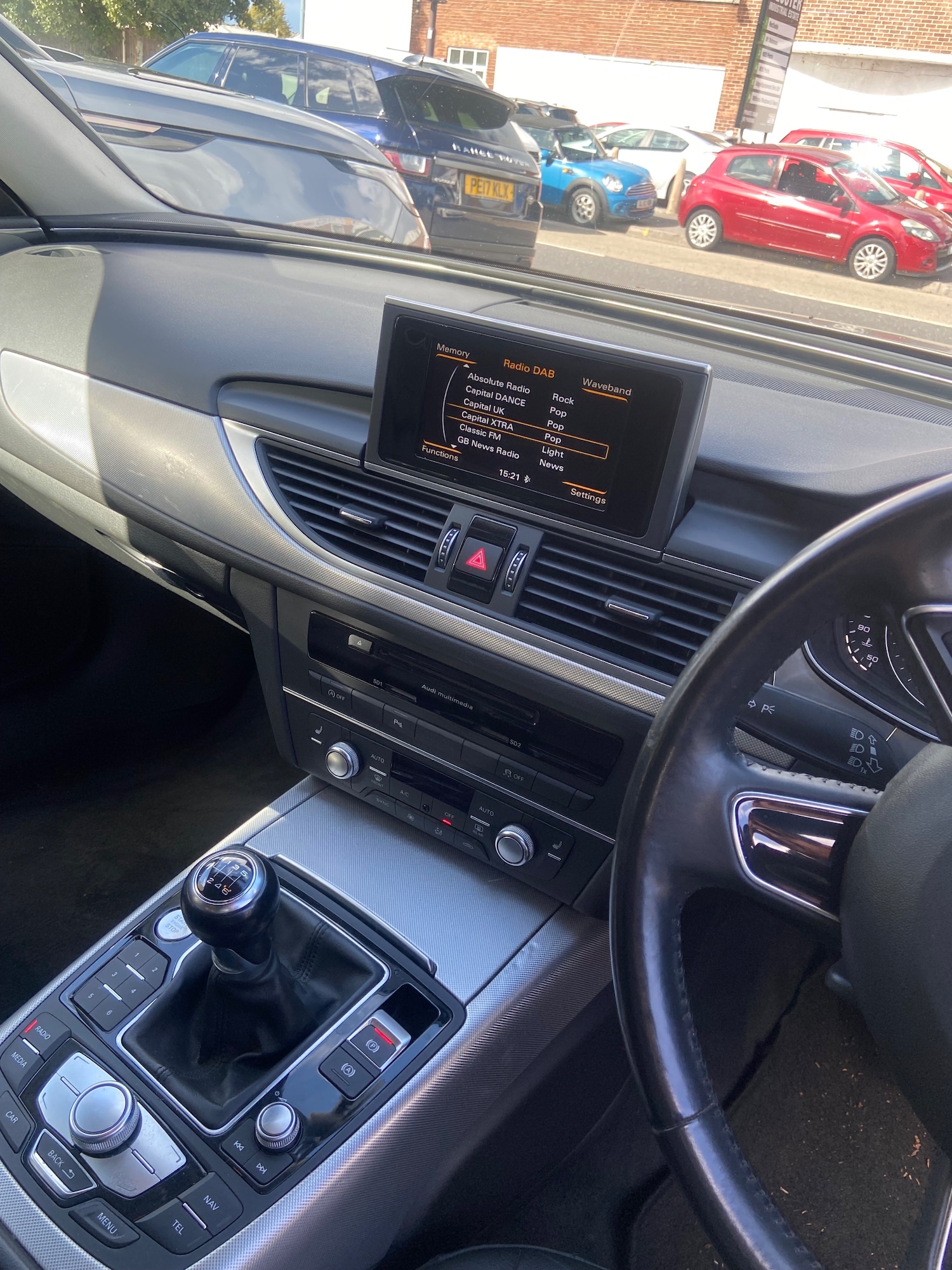 Used MINI Convertible 2014 for sale - 76402561: Photo 32