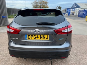 Used Nissan Qashqai 2015 for sale - 76416524: Photo