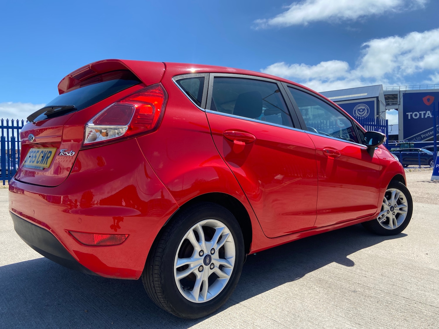 Used Ford Fiesta 2015 for sale - 76402566: Photo 5