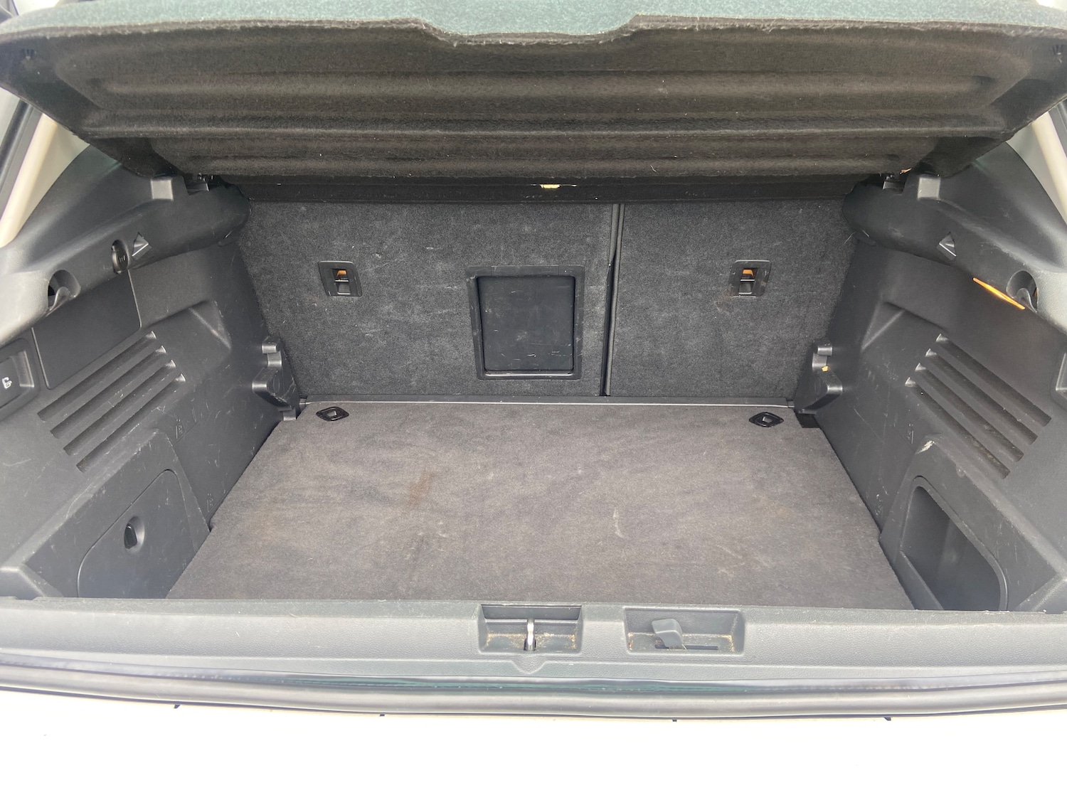 Used Peugeot 3008 2016 for sale - 76402563: Photo 10