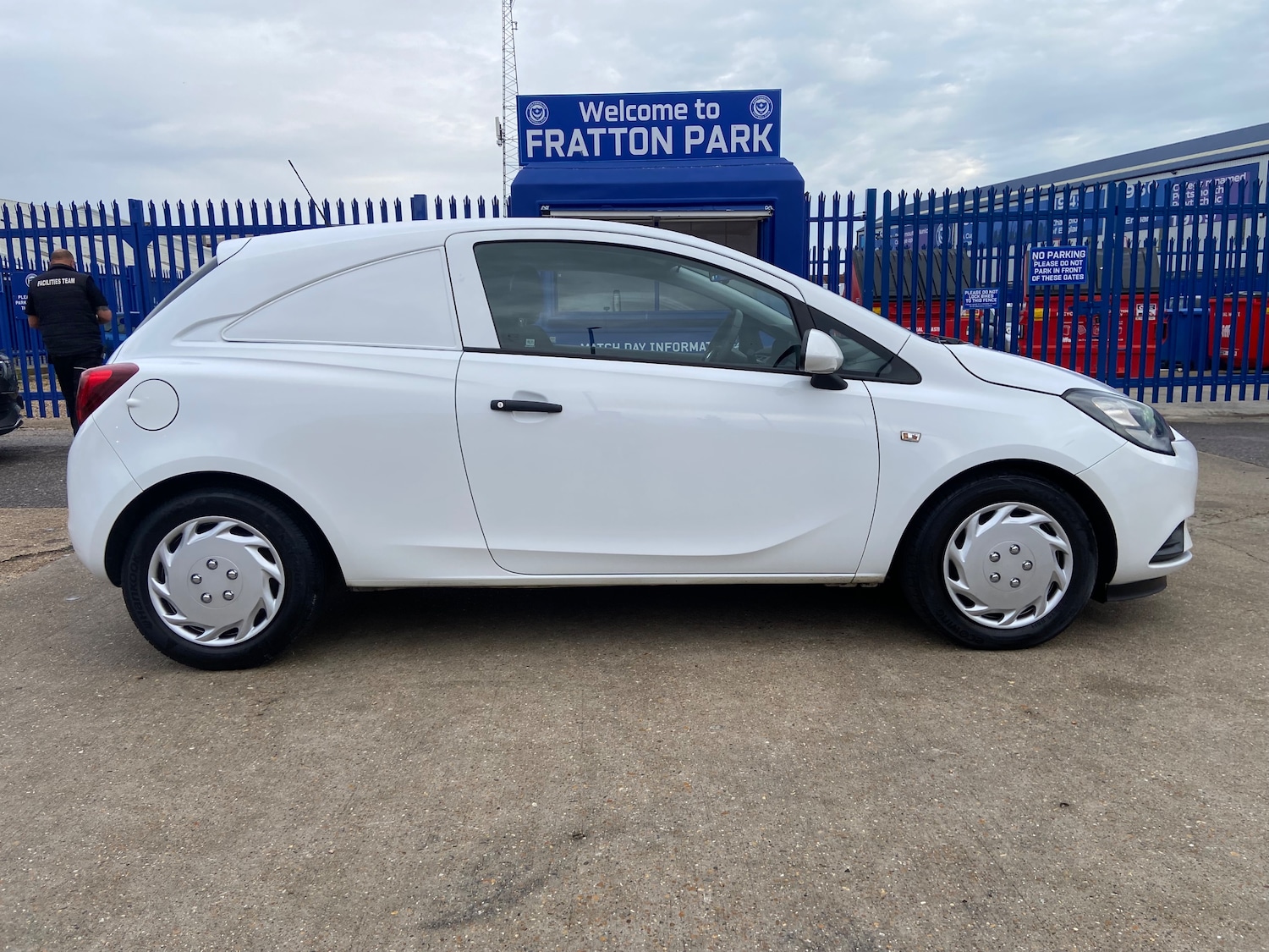 Used Vauxhall Corsa Van 2017 for sale - 76480761: Photo 7