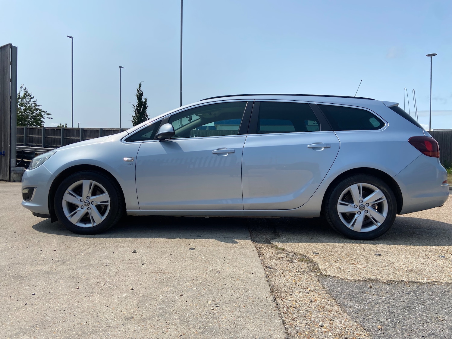 Used Vauxhall Astra 2014 for sale - 76402547: Photo 6