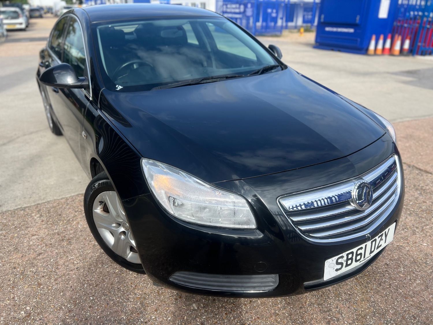 Used Vauxhall Insignia 2011 for sale - 76402643: Photo 1