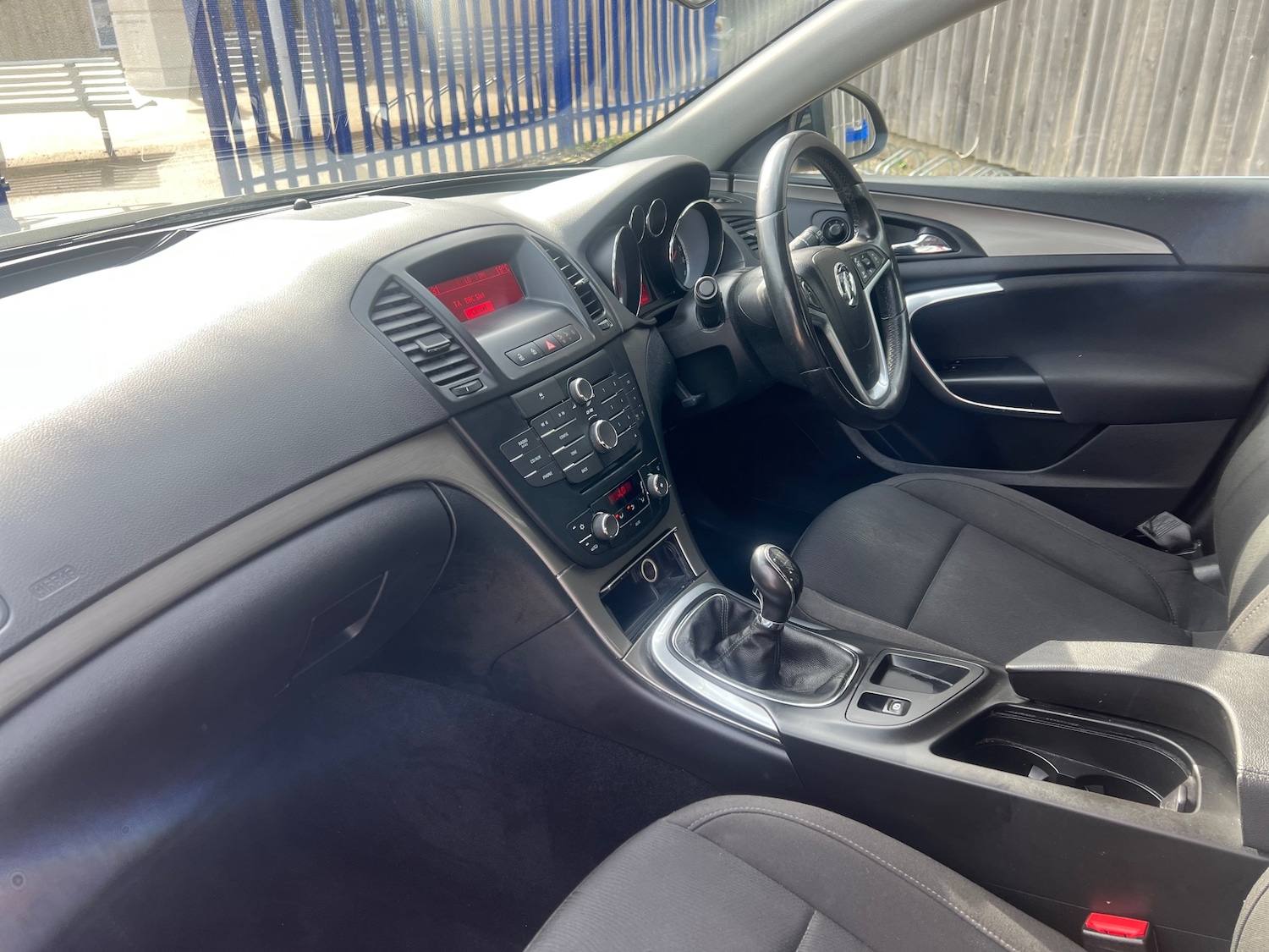 Used Vauxhall Insignia 2011 for sale - 76402643: Photo 21