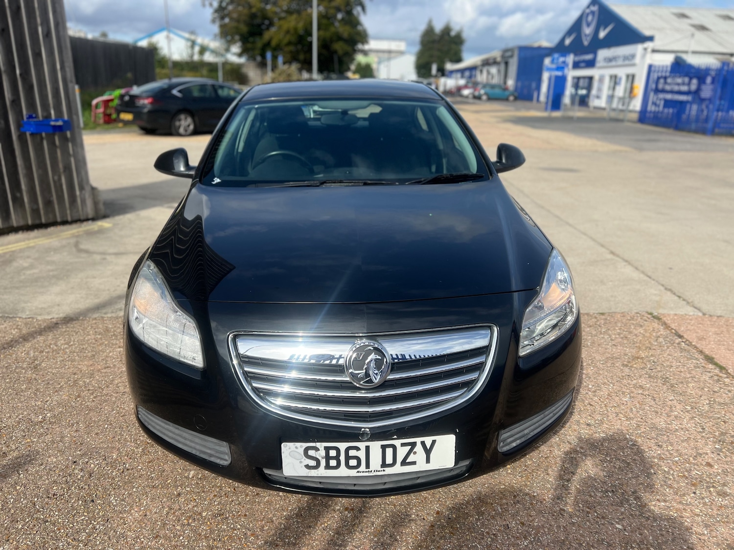 Used Vauxhall Insignia 2011 for sale - 76402643: Photo 5