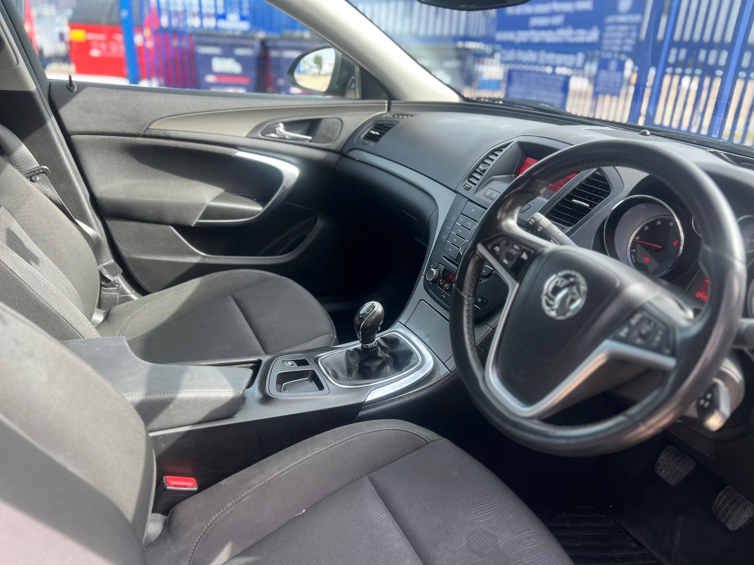 Used Vauxhall Insignia 2011 for sale - 76402643: Photo 8