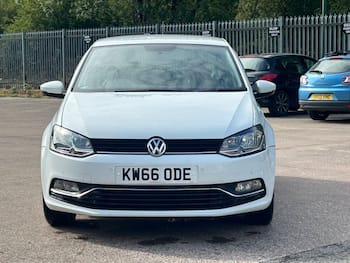 Used Volkswagen Polo 2016 for sale - 79883876: Photo