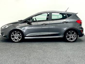 Used Ford Fiesta 2017 for sale - 79883765: Photo