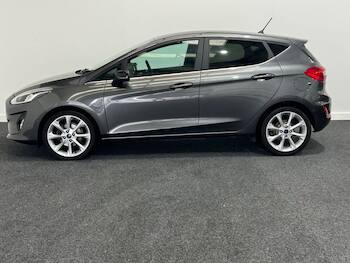 Used Ford Fiesta 2017 for sale - 79883679: Photo