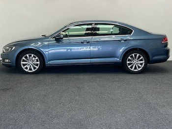 Used Volkswagen Passat 2016 for sale - 79884396: Photo
