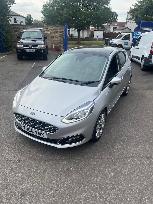 Used Ford Fiesta 2018 for sale - 75643889: Photo 1