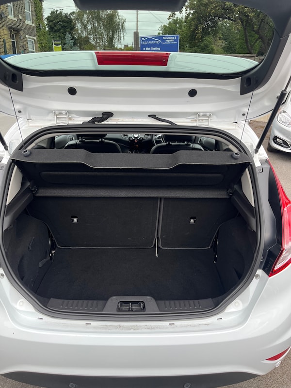 Used Ford Fiesta 2015 for sale - 75643272: Photo 11