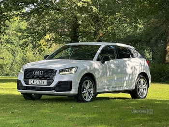 Audi - Q2