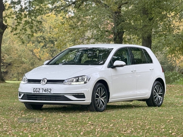 Used Volkswagen Golf 2017 for sale - 76308200: Photo 1