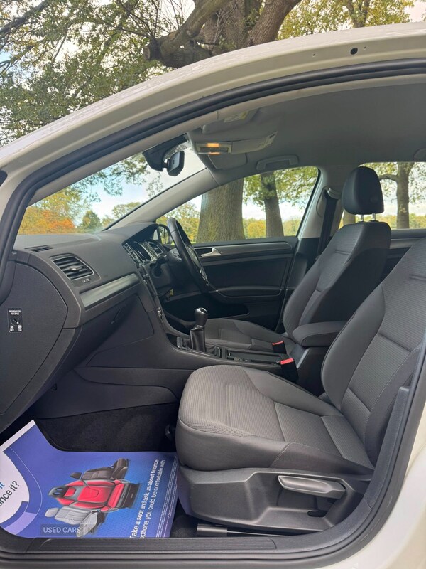 Used Volkswagen Golf 2017 for sale - 76308200: Photo 18