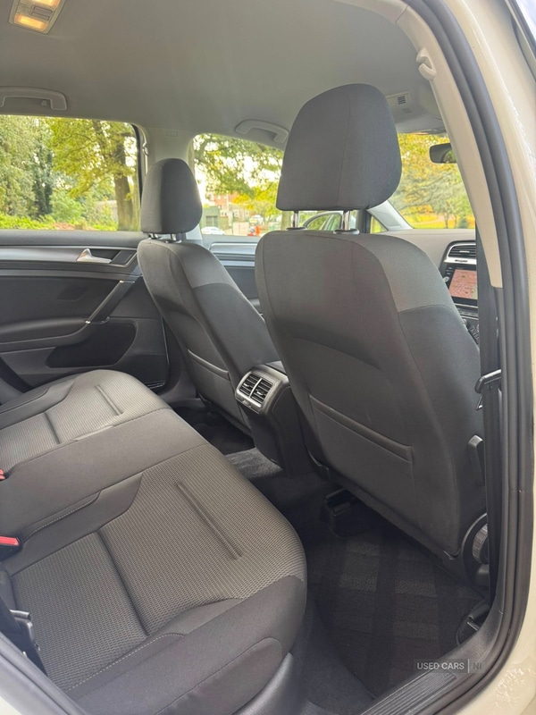 Used Volkswagen Golf 2017 for sale - 76308200: Photo 21